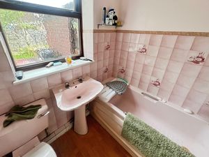 Bathroom- click for photo gallery
